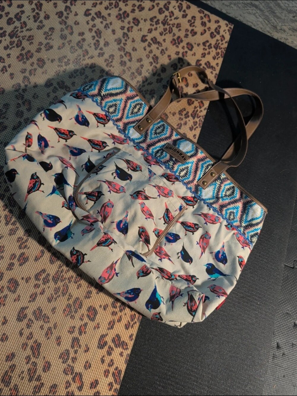 Unionbay neon bird tote weekender bag. Carry All